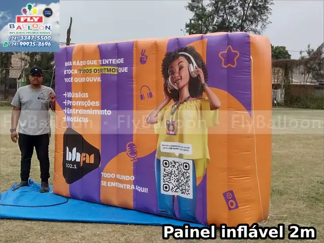 Painel inflável gigante promocional Rádio BH FM